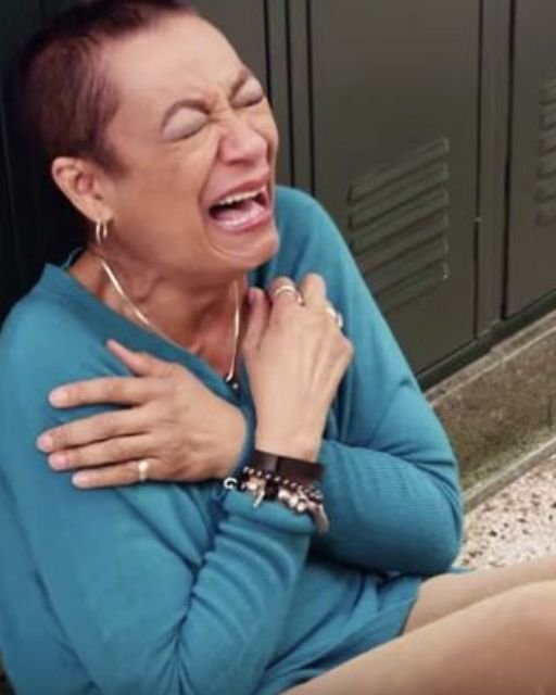 A Teacher’s Homecoming She Never Saw Coming