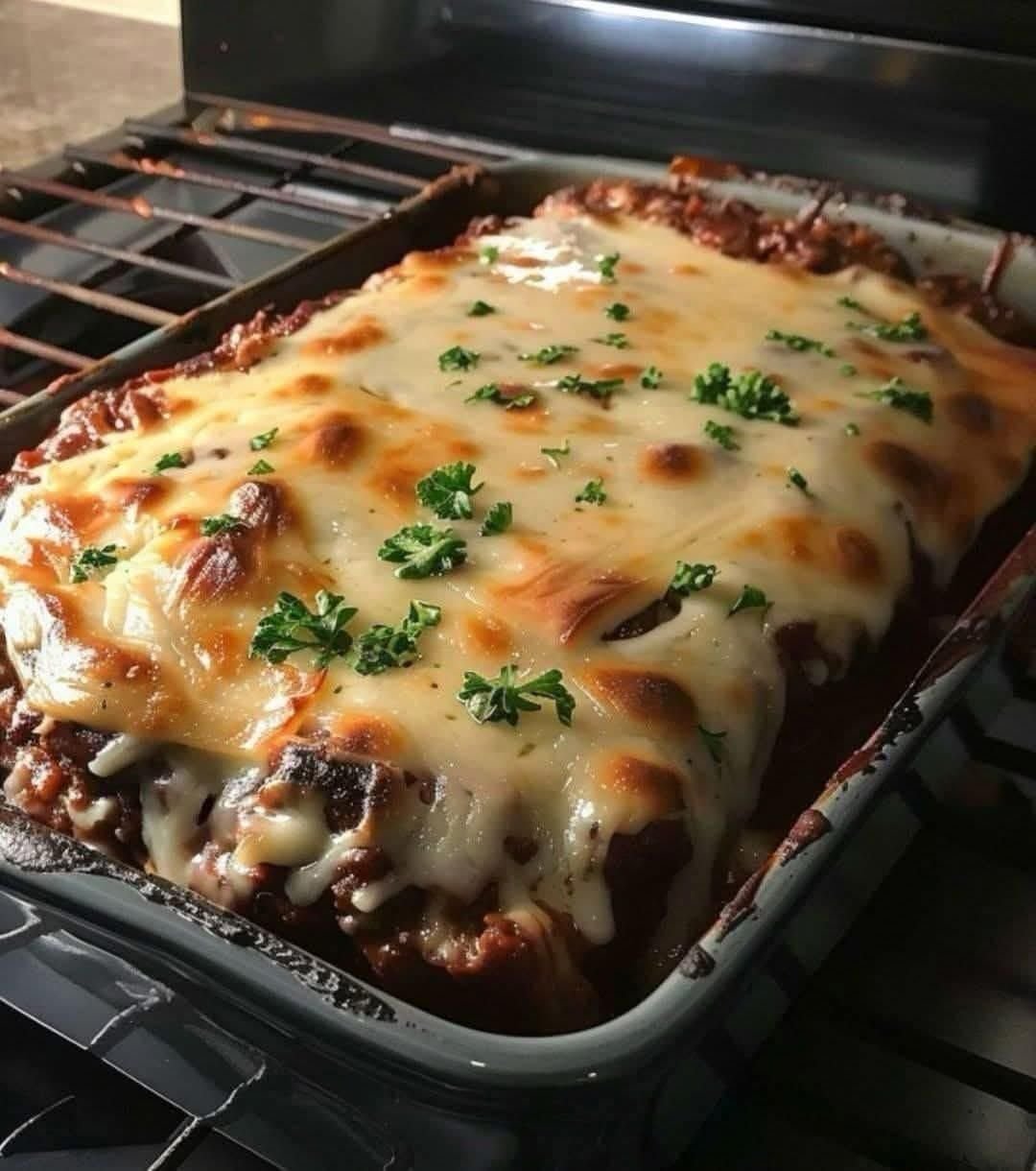 Philly Cheesesteak Casserole: A Low-Carb Delight